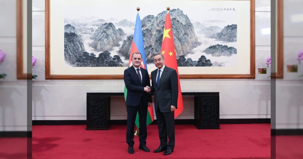 Байрамов и Ван И обсудили развитие стратегического партнёрства