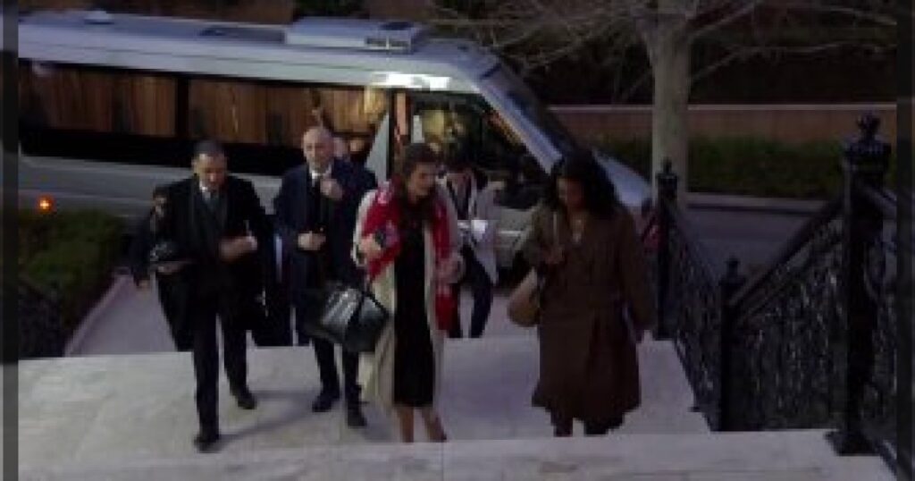 АНОНС: интервью Президента Ильхама Алиева для местных телеканалов. Будет интересно.