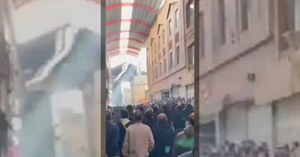 Забастовка торгового сектора парализует Тегеран и Шираз