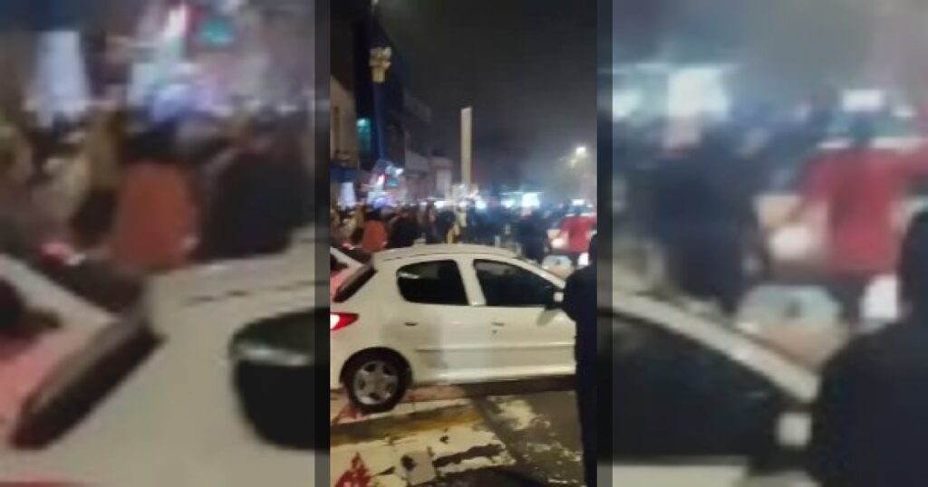 В Иране скандируют: