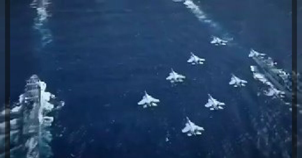 Китай, Россия и Иран начали военно-морские учения в водах Южной Африки.