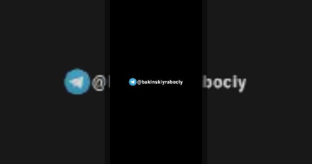 В сети появилось видео, на котором запечатлён инцидент в Баку: на проезжую часть неожиданно вышел бык, после чего его сбил автомобиль. От сильного удара животное закрутилось и упало на асфальт.