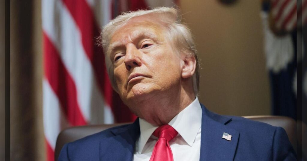 Трамп заявил о введении пошлин в размере 10% в отношении ряда европейских стран из-за ситуации вокруг Гренландии.