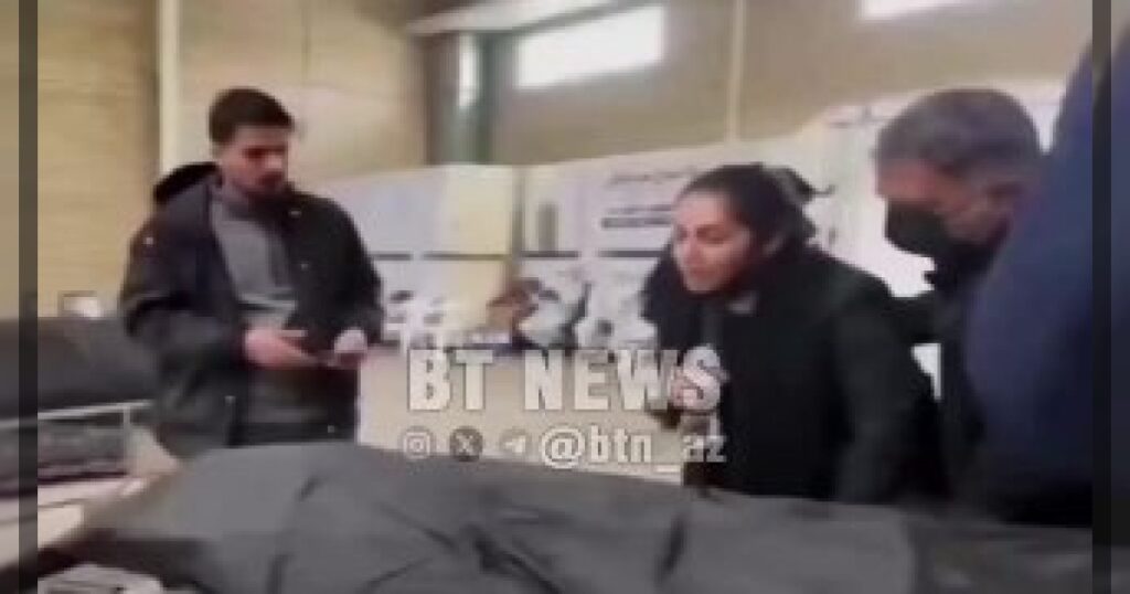 Азербайджанская мать оплакивает сына, убитого режимом Ирана во время протестов