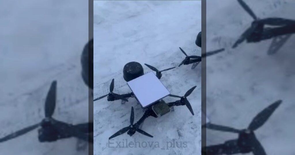 Украинские FPV-дроны, оснащённые терминалами Starlink, предположительно используются в качестве коммуникационных ретрансляторов.