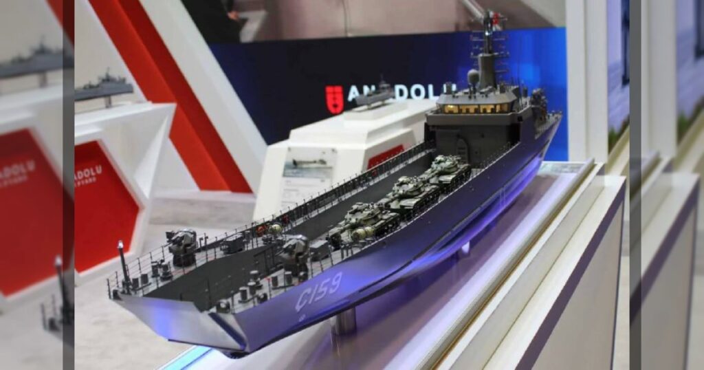 TAIS представила десантный катер LCT-80 на выставке DIMDEX 2026