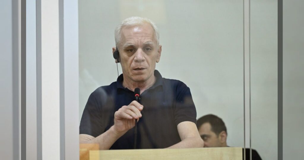 Левон Мнацаканян приговорён бакинским военным судом к пожизненному заключению.