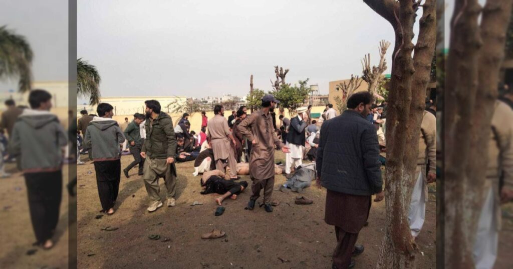 Количество погибших при взрыве в Исламабаде увеличилось до 31