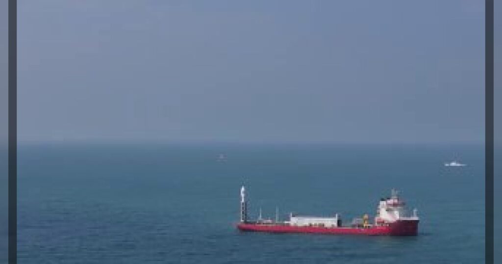 Пакистан вывел спутник на орбиту с морской платформы с помощью китайской ракеты