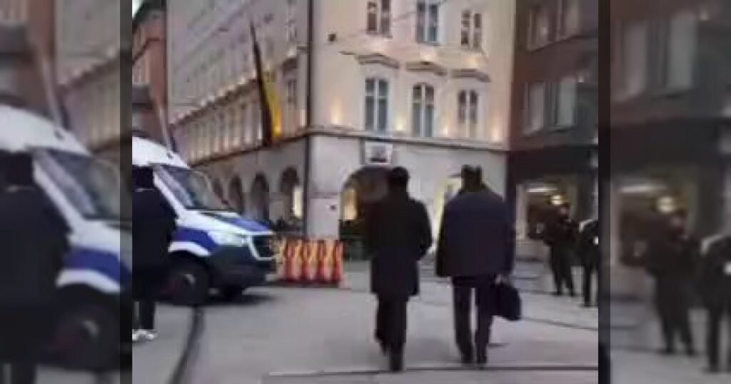 Помощник президента Азербайджанской Республики — руководитель отдела по вопросам внешней политики Администрации президента Хикмет Гаджиев также поставил на место так называемого журналиста Эмина Гусейнова.