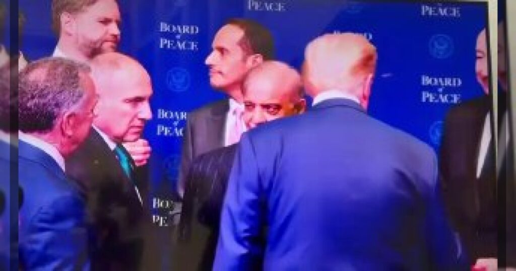 Алиев в Вашингтоне провёл неформальные контакты с Трампом.