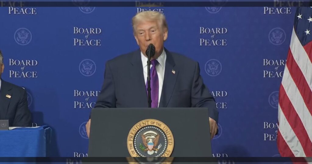 Президент США заявил, что Азербайджан и ещё ряд государств совместно направили более 7 миллиардов долларов в бюджет «Совета мира».