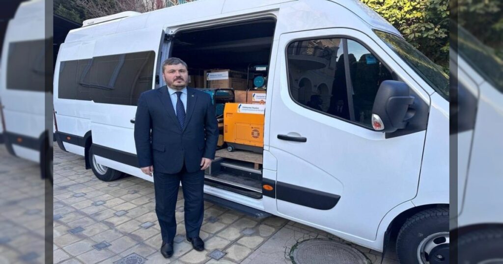 Азербайджан отправил Украине гумпомощь