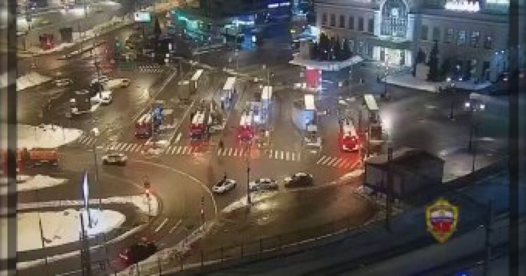 Теракт у Савёловского вокзала, судя по всему, стал следствием вербовки через интернет, человека взорвали дистанционно, — Путин на коллегии ФСБ