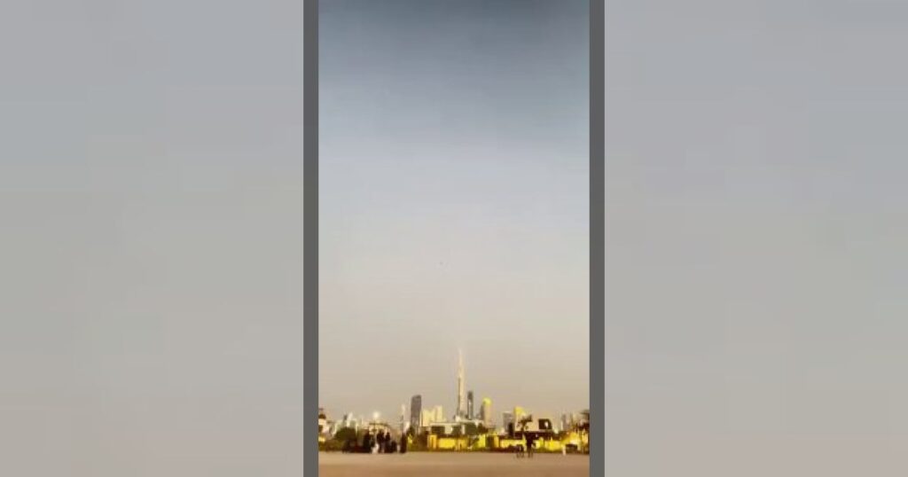 Иран нацелен на районы вблизи Бурдж-Халифы, беспилотники-смертники приближаются к зданию, — паблики