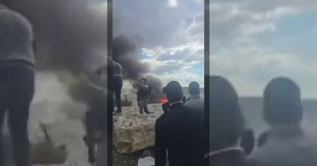 В Бейт-Шемеше, в центральной части Израиля, по меньшей мере 20 человек получили ранения в результате попадания иранской ракеты в жилой дом, пятеро находятся в критическом состоянии. Сообщается, что под завалами могут оставаться люди.