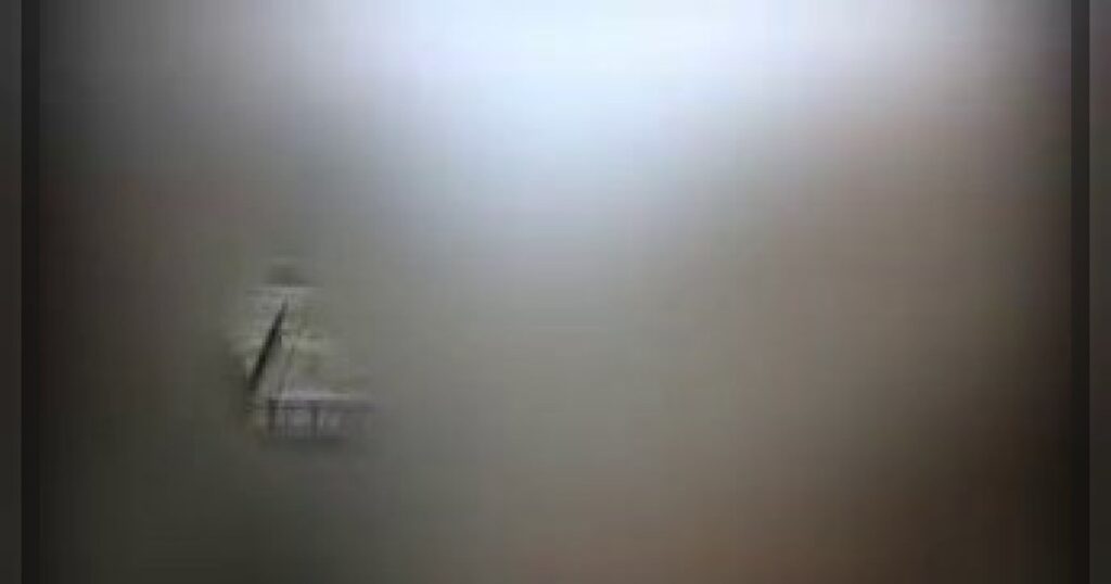 Опубликованы кадры запуска ракеты «Фаттах» в ходе операции «Правдивое обещание — 4», сообщают иранские СМИ.