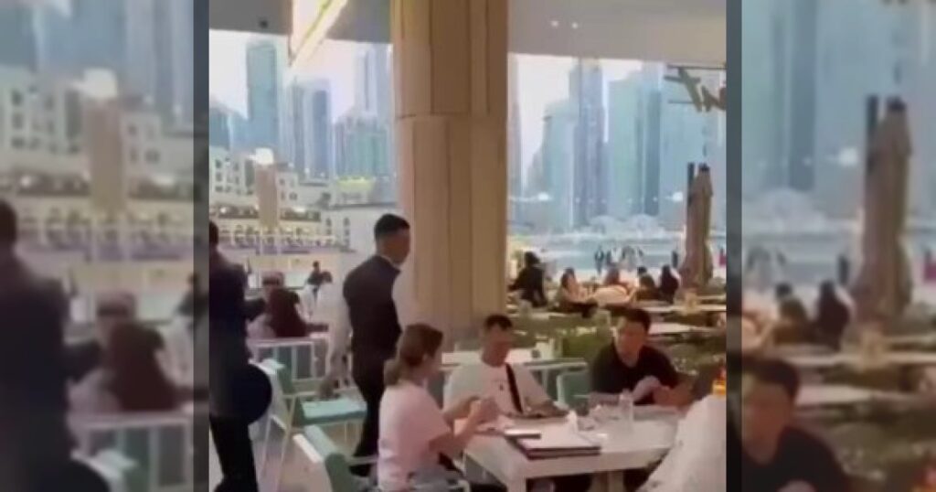 В одном из ресторанов Дубая люди в панике начали убегать, услышав пушечный выстрел в честь наступления ифтара. Так, они приняли этот звук за атаку Ирана.