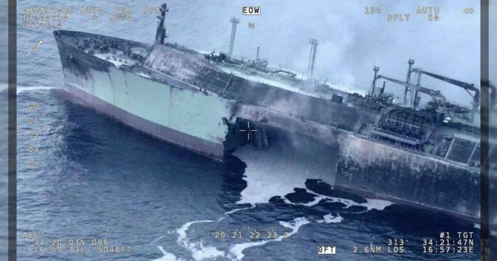 Россия обвинила Украину в ударе дронами по российскому газовозу у берегов Мальты в Средиземном море.