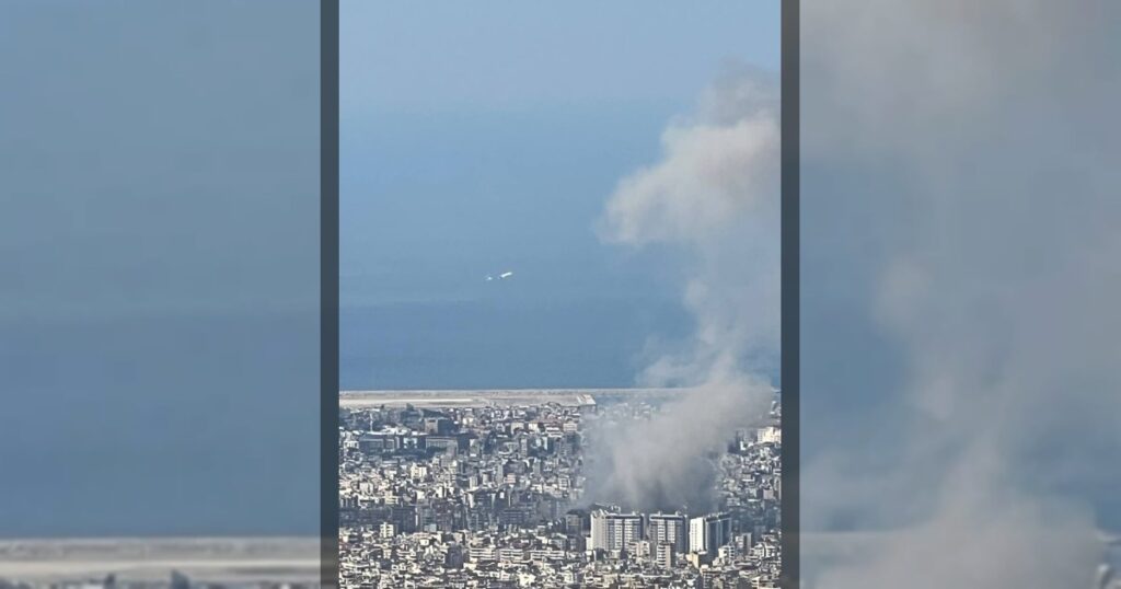 Израиль ударил по району Дахия в Бейруте.