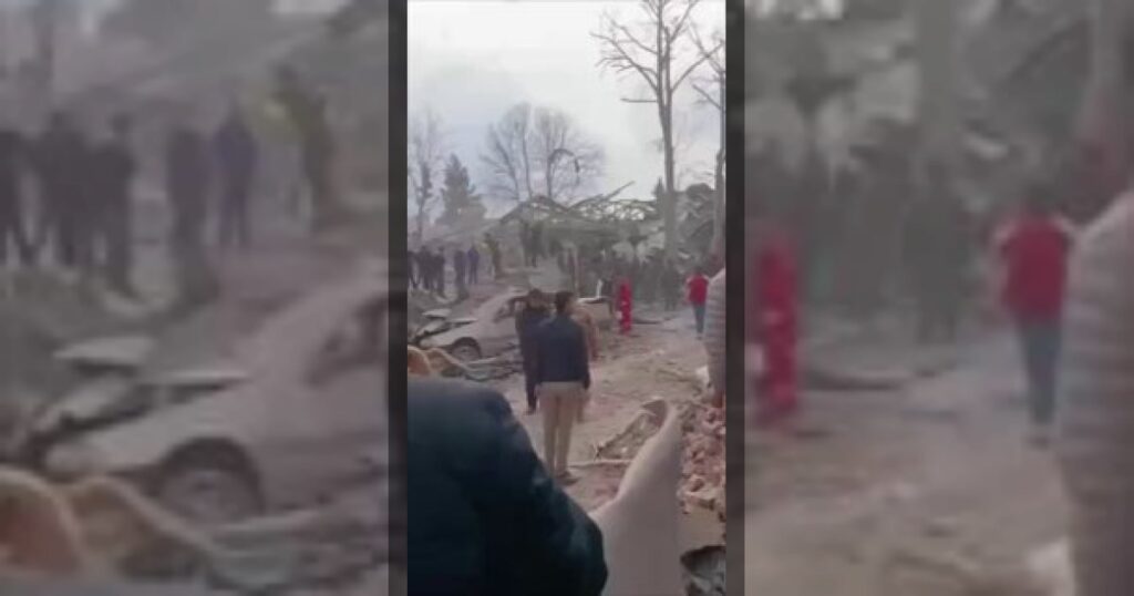 То, что осталось от базы КСИР в городе Марагана, в азербайджанской провинции Ирана.