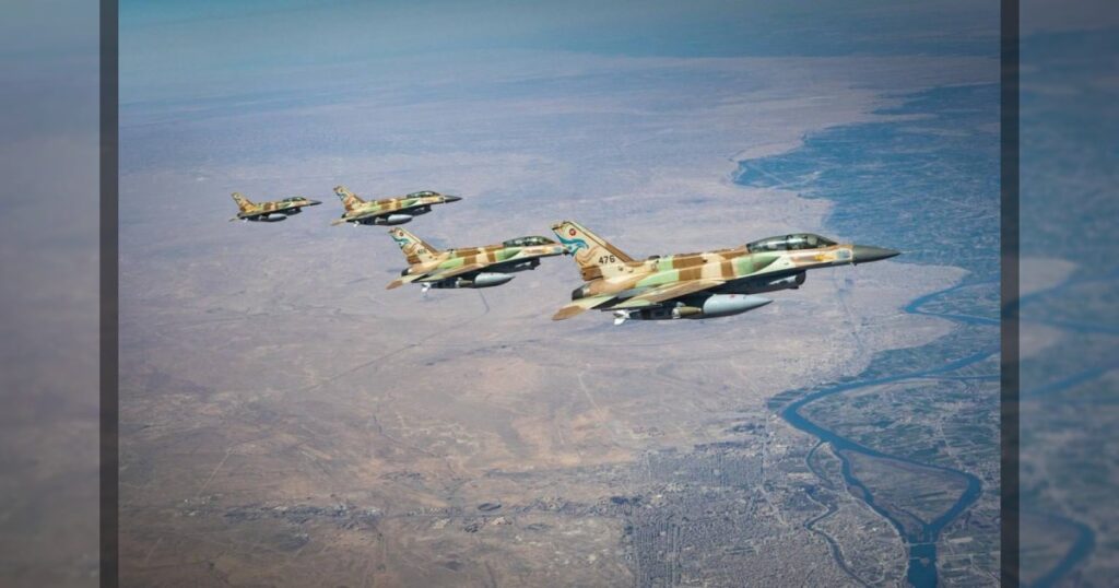 Израильские ВВС публикуют кадры истребителей F-16I, летящих в Иран для проведения ударов