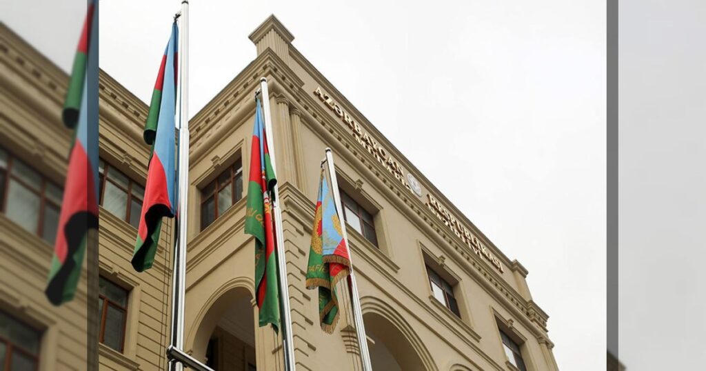 Минобороны Азербайджана: Иран направил четыре дрона на Нахчыван