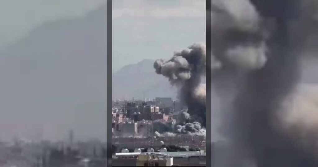 Мощнейший взрыв прогремел в самом центре Тегерана в результате удара