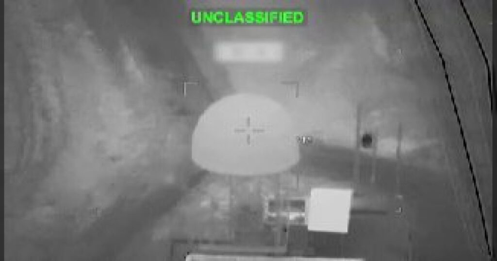 Центральное командование ВС США опубликовало кадры взлёта стратегического бомбардировщика B-52 Stratofortress для нанесения ударов по Ирану.