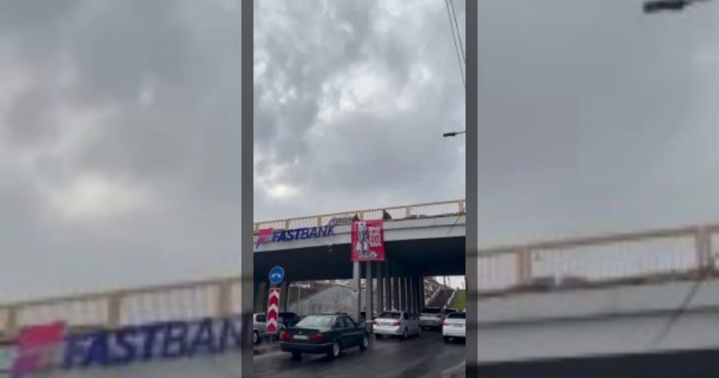 В Ереване к 105-й годовщине теракта развесили плакаты, прославляющие убийцу Согомона Техлеряна.