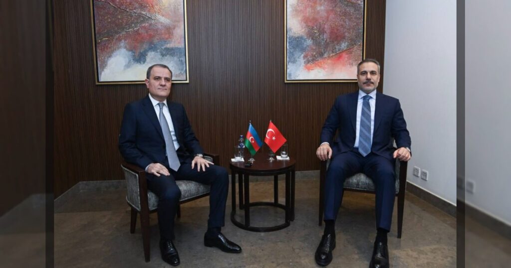 Байрамов и Фидан обсудили безопасность и стабильность в регионе