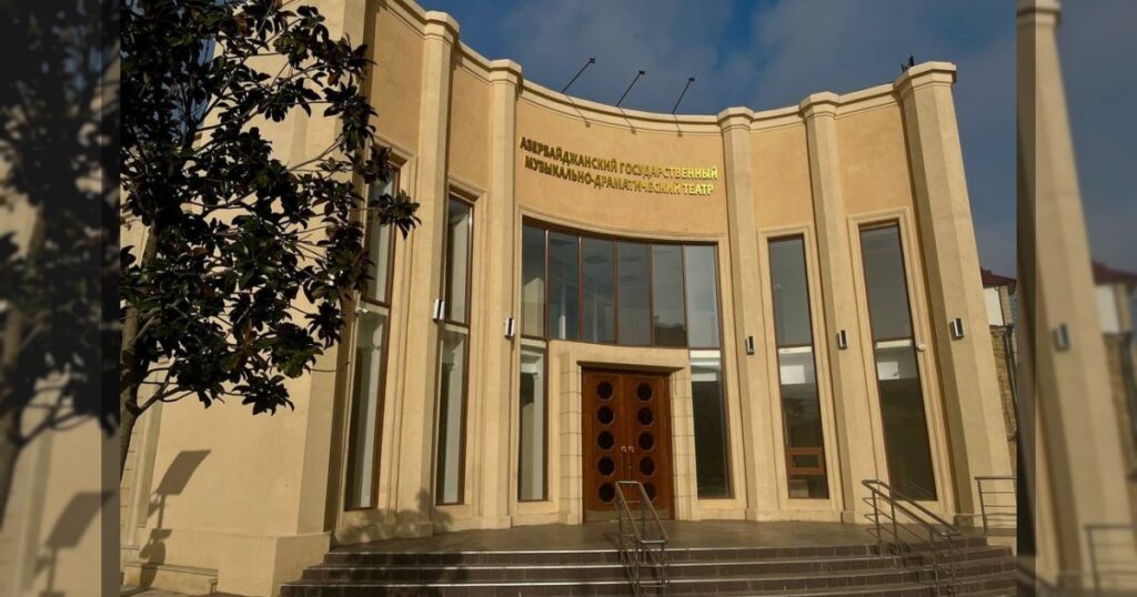 Путин откроет азербайджанский театр в Дербенте