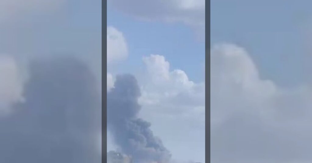 В сети опубликованы кадры, предположительно зафиксировавшие моменты атаки на объекты металлургической промышленности в Исфахане