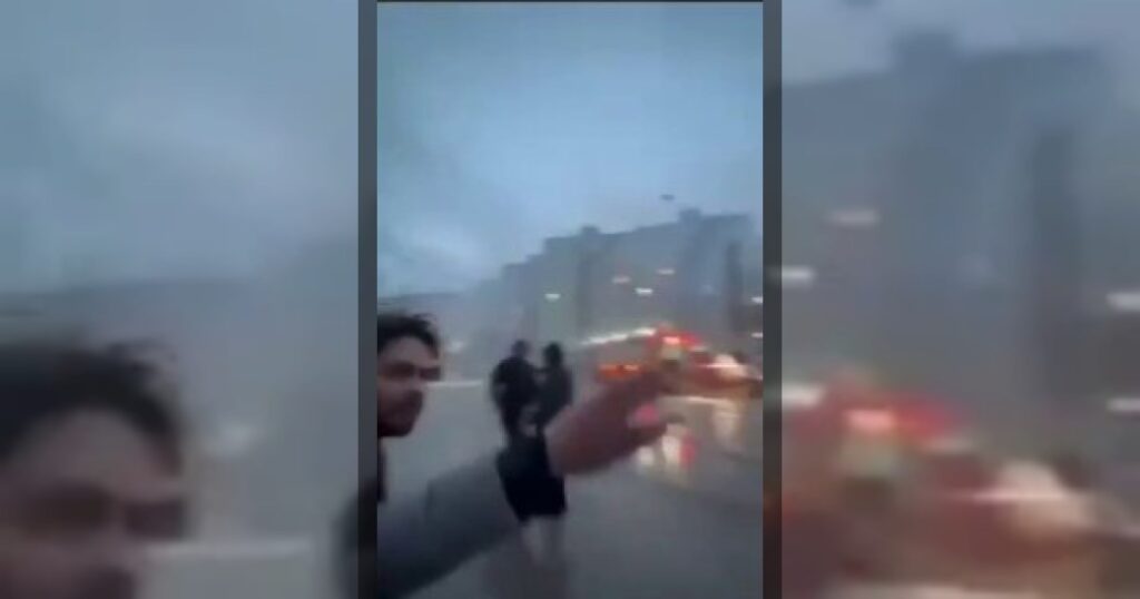 В Тебризе под обстрел попала мечеть Майдана Дамада, которая, по сообщениям, использовалась структурами Корпус стражей исламской революции и формированиями «Басидж».