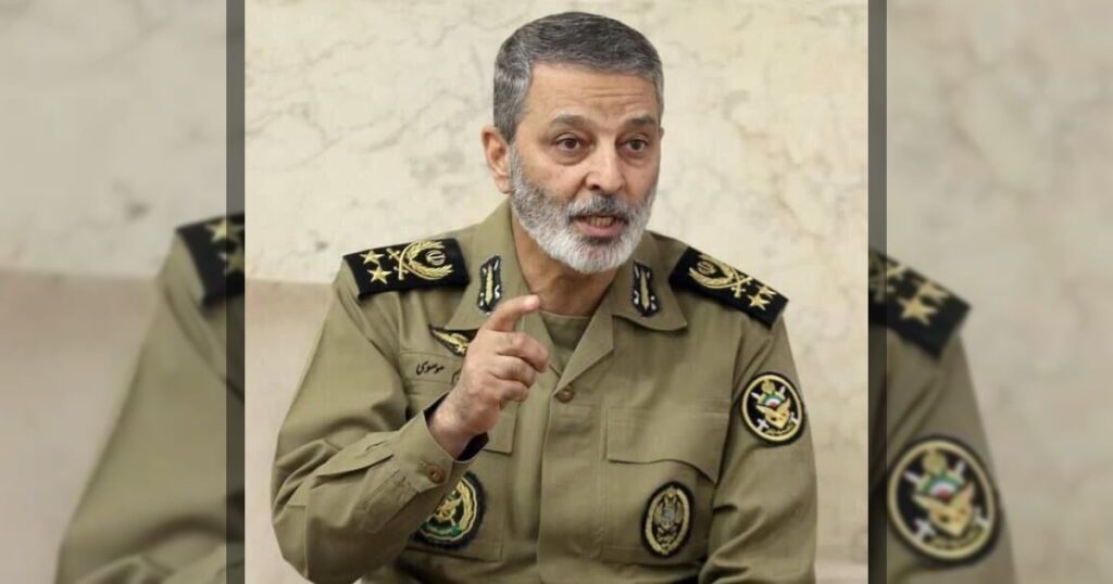 Начальник Генерального штаба Вооружённых сил Ирана, генерал-майор Абдулрахим Мусави был убит.