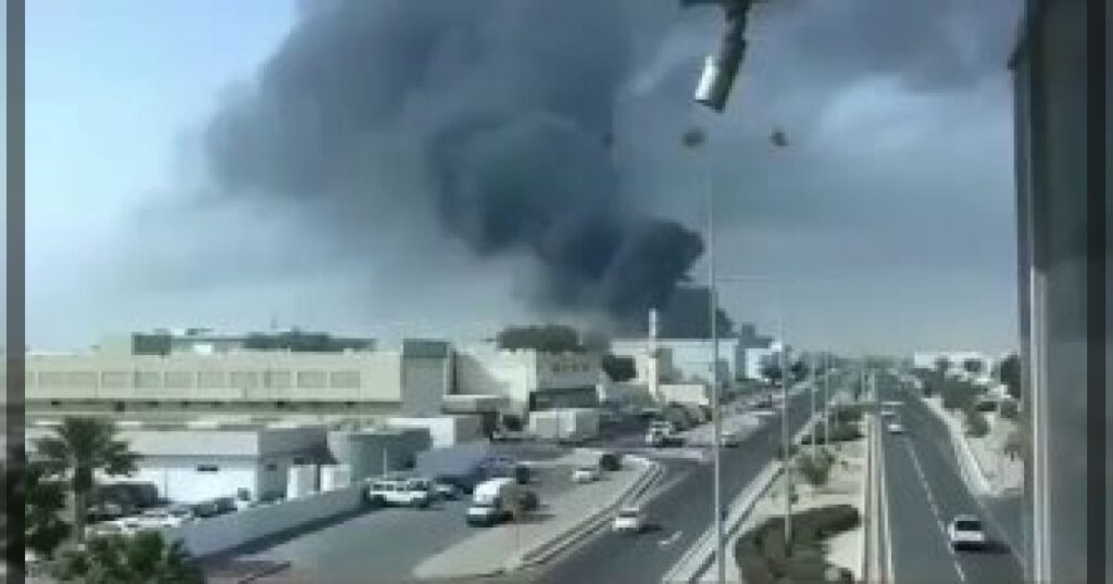 Крупный пожар в Дохе после иранского удара