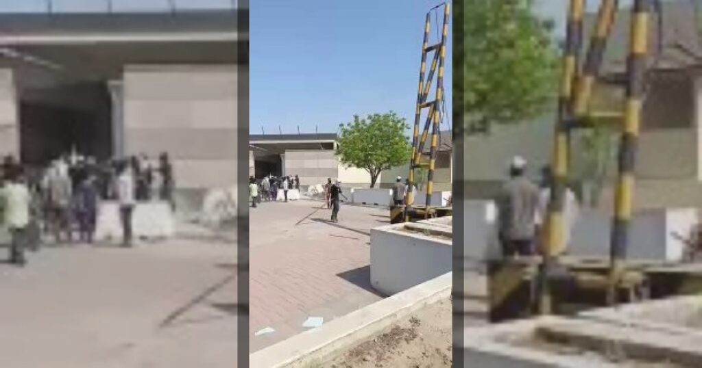 Как минимум 10 человек погибли после стрельбы у консульства США в Карачи в Пакистане, передает Fars News Agency.