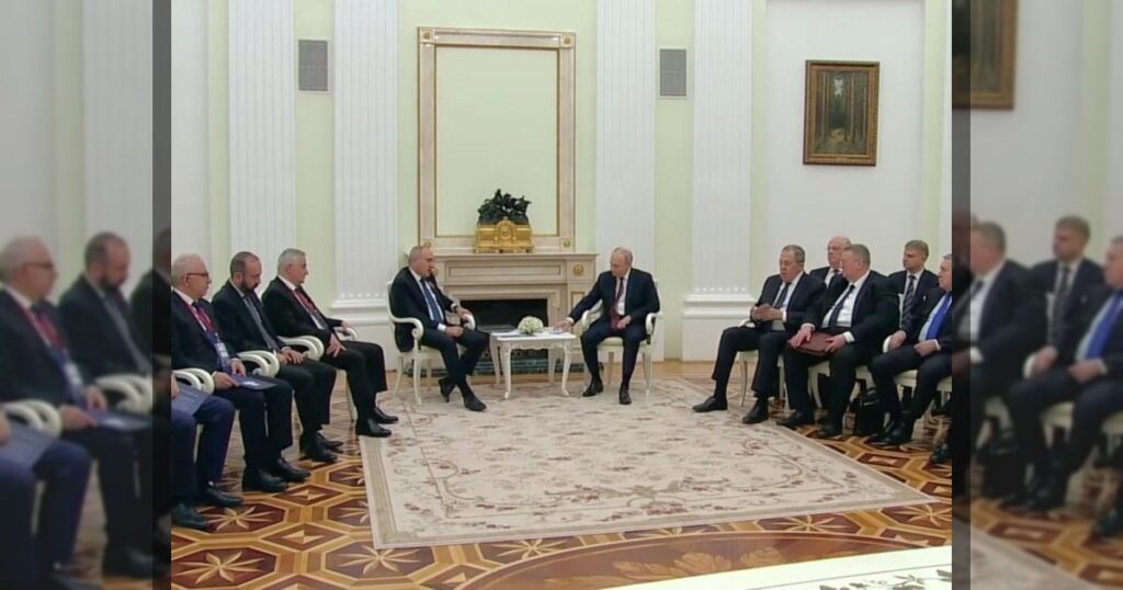 Пашинян и Путин обсудили вопрос участия Армении в ОДКБ и ситуацию вокруг Карабаха