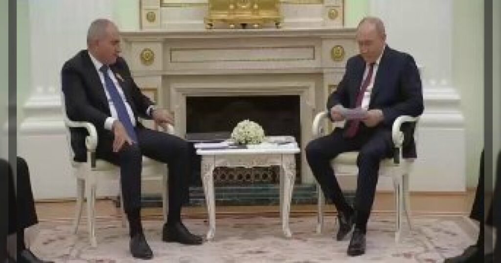 Путин попросил Пашиняна пустить пророссийские силы на выборы, в ответ Пашинян заявил, что российский гражданин не может стать кандидатом в депутаты и премьер-министры.