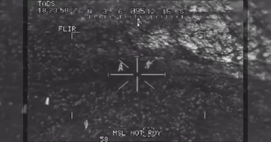 Появились кадры столкновения армии США с иранскими силами во время операции по спасению пилота