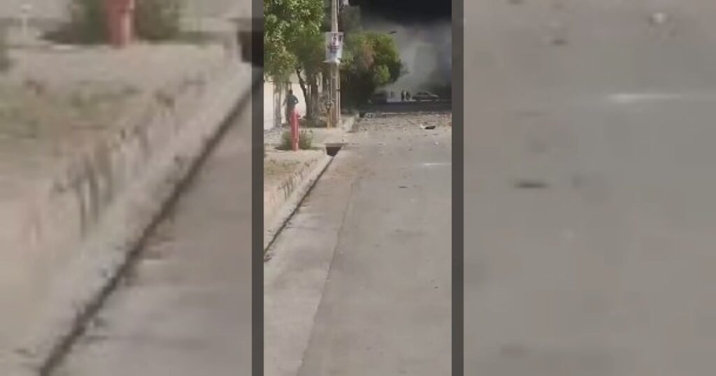 Израильская авиация нанесла удары по подразделениям Басидж в городе Шираз.