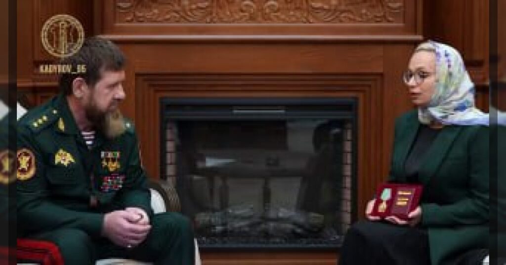 Рамзан Кадыров получил орден «За особый вклад в развитие цементной промышленности России»