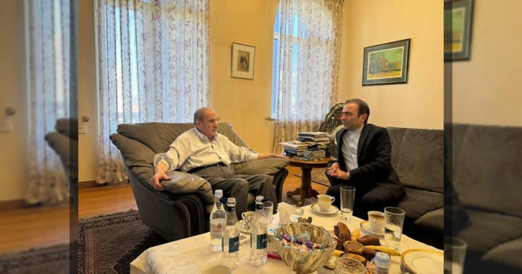 Петросян пожаловался послу Ирана на действия Пашиняна