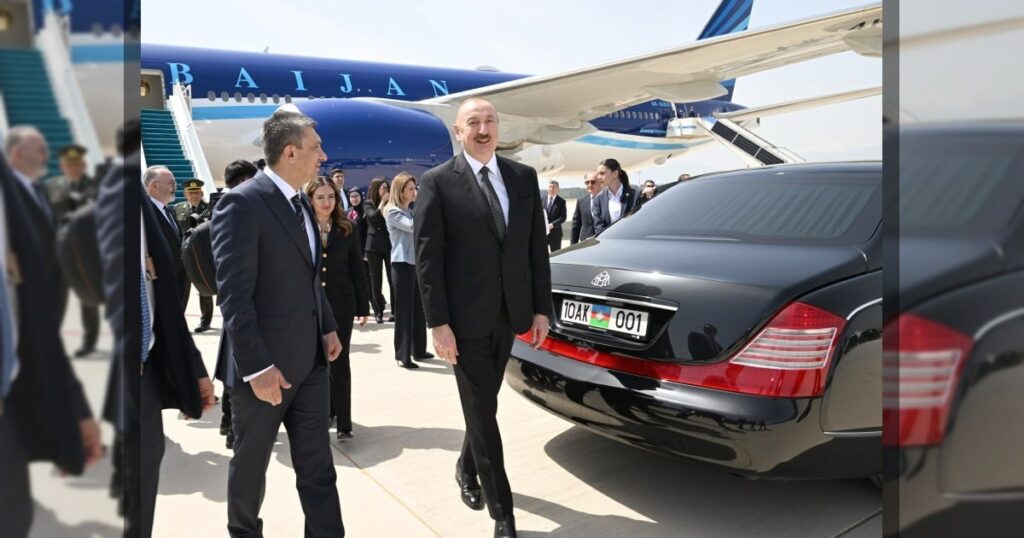 Алиев прибыл с рабочим визитом в Турцию для участия в 5-м Анталийском дипломатическом форуме.