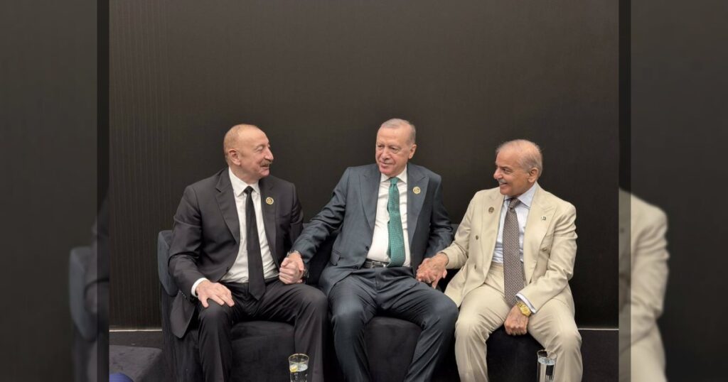 Алиев, Эрдоган и Шахбаз Шариф на полях дипломатического форума в Анталье.