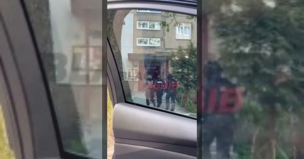 Во Львове произошла стрельба в одной из многоэтажек, — спикер Нацполиции